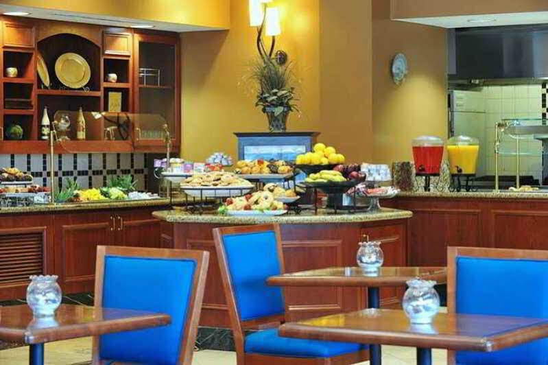 Hilton Garden Inn Virginia Beach Town Center Екстер'єр фото